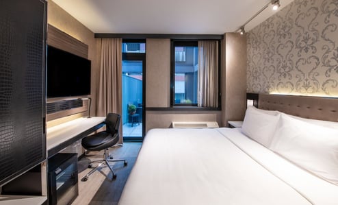 Aliz Hotel Room