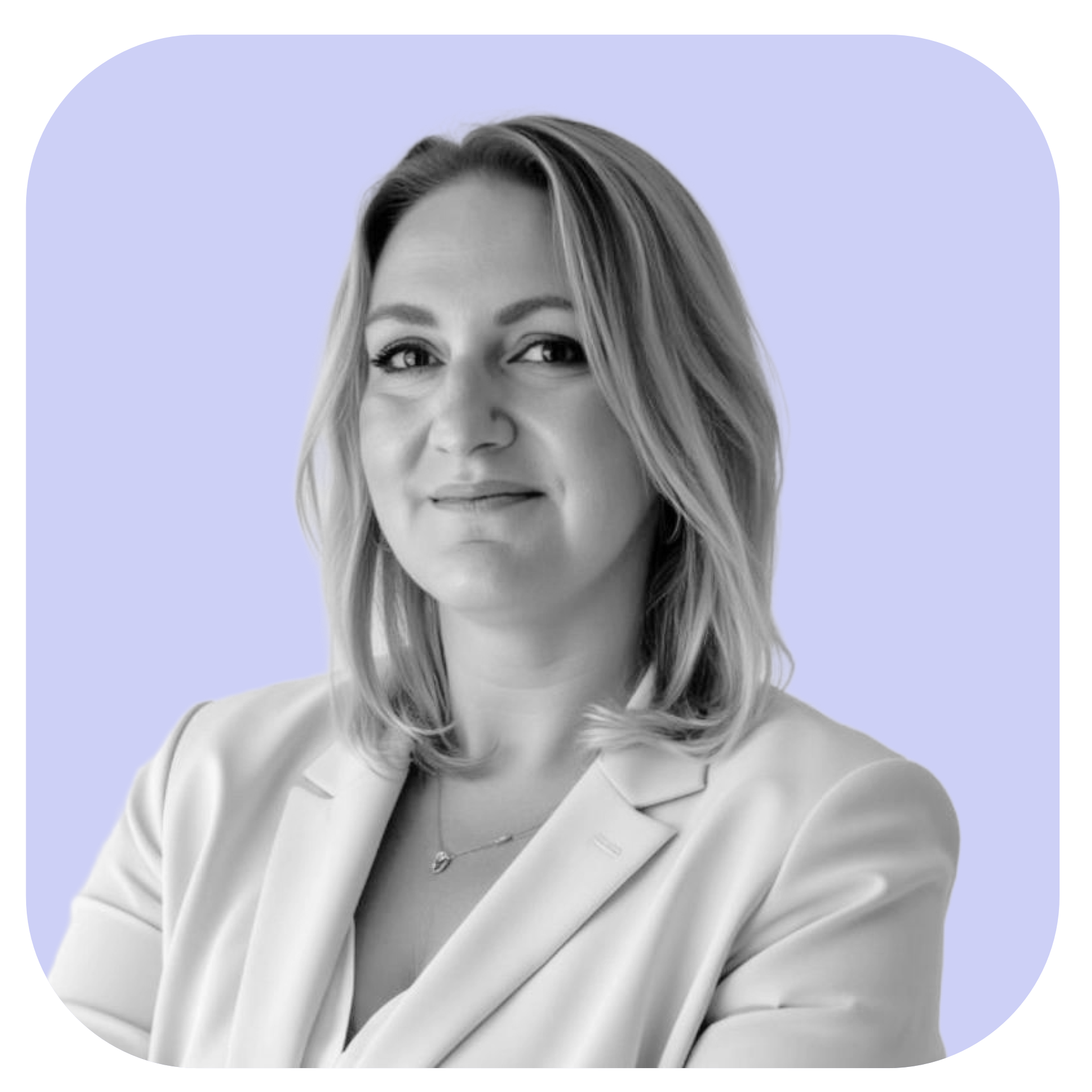 CSQ - PTNR - Headshot - Jenna (1)